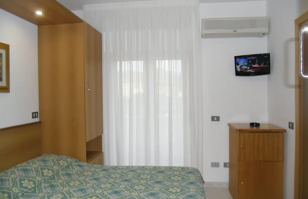 Residence Hotel Villa Laura-1